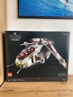 Lego 75309 Republic Gunship - UCS - 1