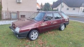 Škoda Forman GLXi Solitaire