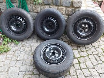 kola VW Transporter T6.1 - 215/65 R16C letní