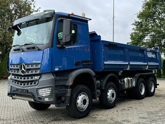 Mercedes Benz Arocs 3242 8x4 třístranný sklápěč, bordmatic