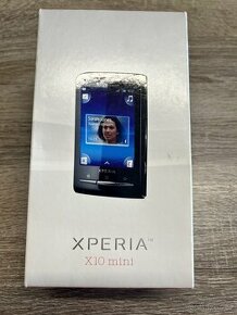 Sběratelský telefon Sony Ericsson X10 mini