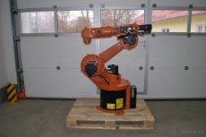 KUKA Robot KR15-2