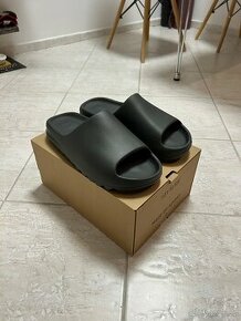 Adidas Yeezy Slide Dark Onyx 48 1/3 - 1