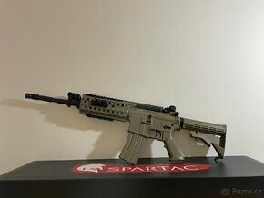 Colt M4 S-System TAN - SPARTAC + brýle, chránič, kuličky