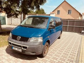 prodám Volkswagen Transporter T5 2,5 TDI LONG tažné 8 míst