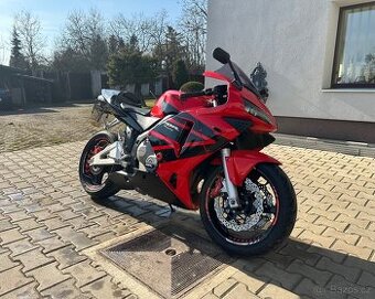 Honda CBR 600 rr - 1