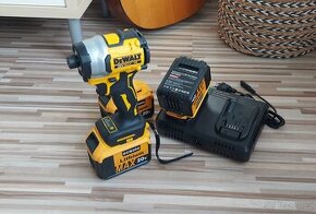 Aku pro nářadí DeWALT 20V/ 9.0mAh+Dual nabíječka, nové.