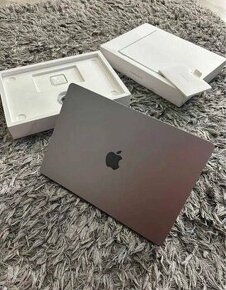 MacBook Air 15 (2023) M2 8/256Gb Space Gray.