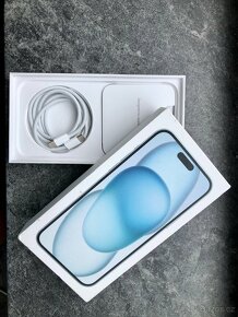 iPhone 15 Plus 128 GB bílý