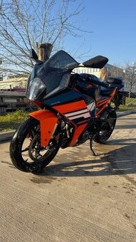 KTM RC 390 2024 - 1