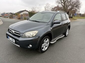 Toyota Rav4 2.2 130Kw +Najeto 246TKM+