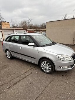 Škoda Fabia 2.  1,6.    66 Kw TDI