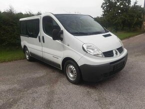 Renault trafic 2.5 DCI - Passenger-84KW-model 2010