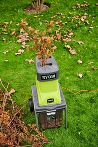 Drtič větví 2500W RSH2545B Ryobi