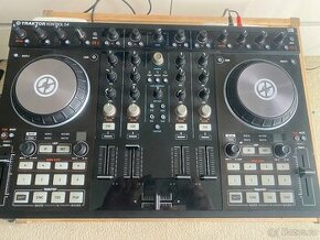 Dj konzole traktor s4 mk2 - 1