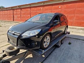 Ford Focus combi mk3, 1.0 Ecobooast 2013 málo najeto super m