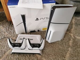 PLAYSTATION 5 SLIM s mechanikou 2x ovladač ZÁRUKA DO 8/28