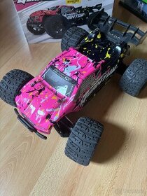 RC auto MAVERICK QUANTUM XT 1:10