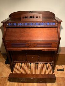 PRODÁM DVOUMANÁLOVÉ HARMONIUM