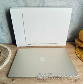 MacBook Air 15'' M2 256gb hvězdně bílý