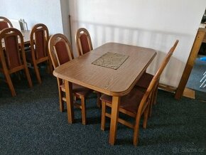 Prodám stůl +4 židle