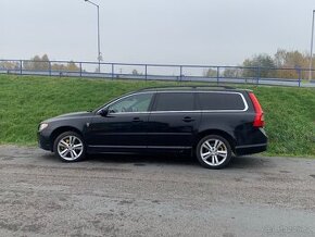 Volvo V70 D5 awd 151kw