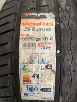 Nové 285/25ZR20 93Y Hankook Ventus S1evo letní