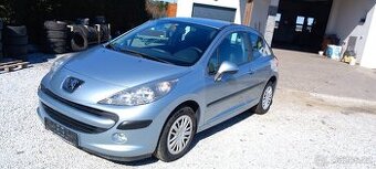 Peugeot 207 1.4i 54 kW - 1