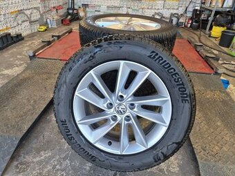 VW TIGUAN ALU 6,5J x 17’’ ET 38 215/65 R17Bridgestone 5.5mm - 1