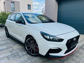 Hyundai i30 N Performance 275PS/109dB/servis jen Hyundai