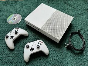 Xbox One S 500GB + 2x ovladač