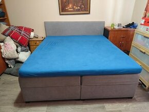 Postel typ Boxspring +nová krycí matrace, záruka