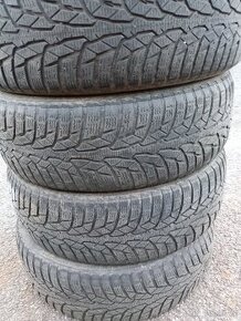 Sada zimních pneu Nokian 195/65 r15