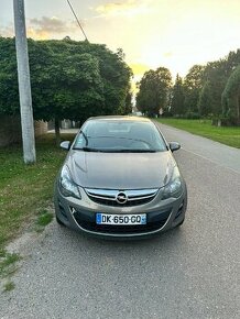 Opel Corsa 1,4 rok 2014