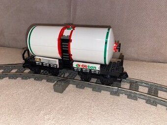 LEGO VLAK - MY OWN TRAIN - Tanker - 10016