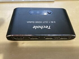 Prodám Techole 3 in 1 out HDMI Switch