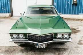 Buick Riviera 7.5L V8 - 1