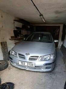 Nissan Almera 1.8 sedan