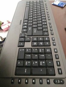 Bezdrátová klávesnice+ miš