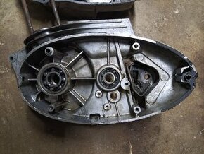 Motor Jawa 250/559