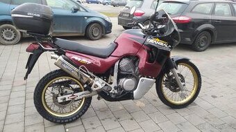 Honda transalp xl 600 v - 1