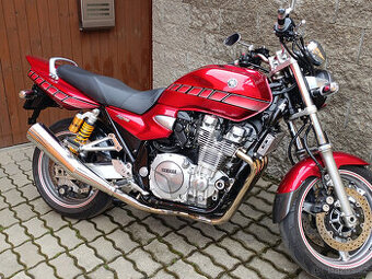 Yamaha xjr 1300