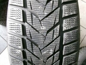 215/60 R16 VREDESTEIN (cca 6mm) č.15037