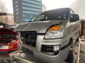 Hyundai H1 2,5CRDi 103KW