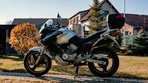 Honda VARADERO  125 Sleva