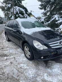 MERCEDES BENZ R class Long W251 4matic veškeré náhradní díly