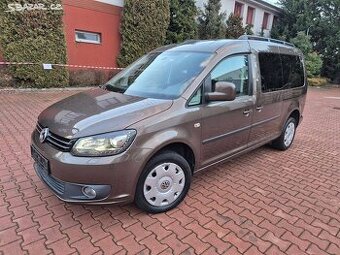 VW Caddy Maxi 2.0TDI 103kW,2014,xenon,servis pouze VW,bez ko