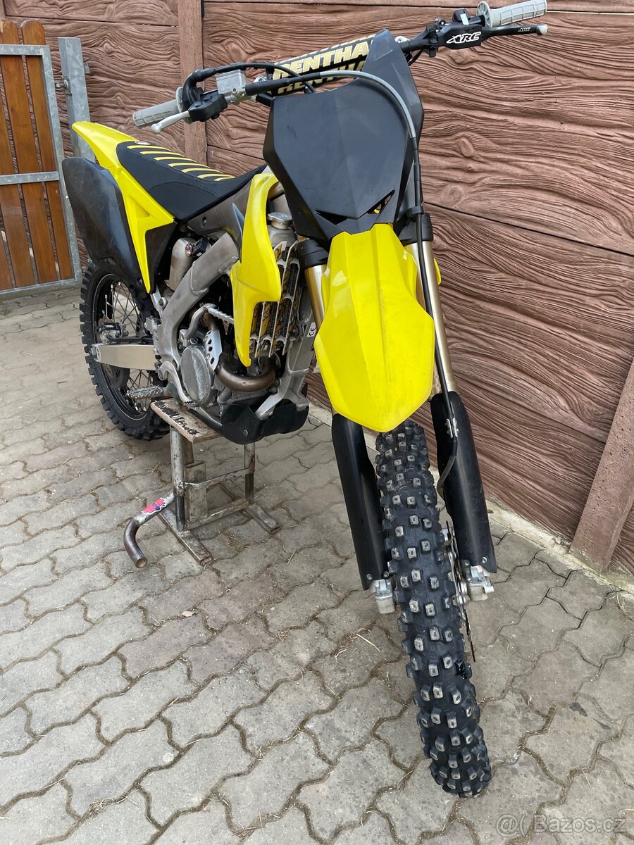 Suzuki rmz 250