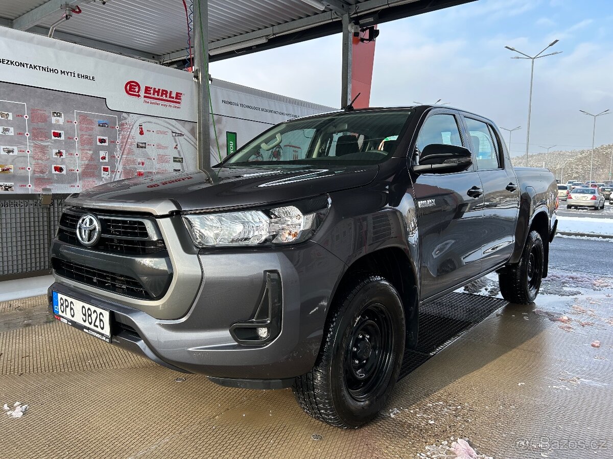 Toyota Hilux 2.4 D 110kW, r.v. 2023, záruka 2028, DPH