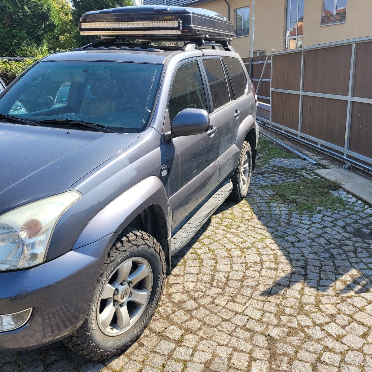 Toyota Land Cruiser  3.0 tdi